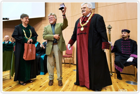 SZTE SÓFI ALAPÍTVÁNY EGYMILLIÓ FORINTOS ÖSZTÖNDÍJ PÁLYÁZATA 2014-2015_Image_0002