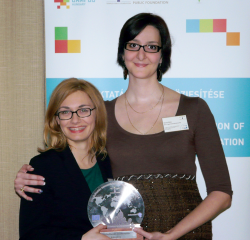 Tempus award 2014 - Ágnes Zádori-Nagy & Réka Bozsó