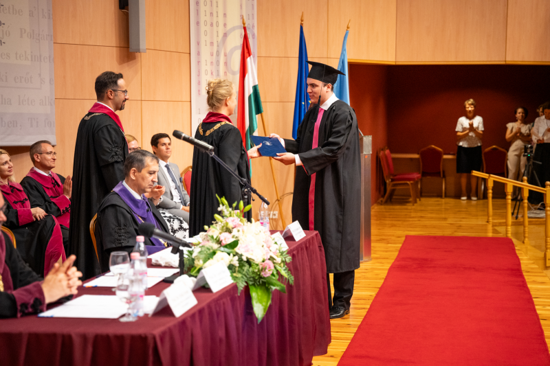 Dr. Bostyán Péter Andor