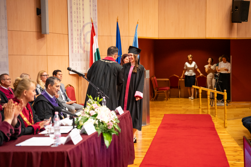 Dr. Imre Rita